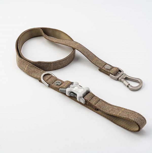 Caramel Checked Herringbone Lead